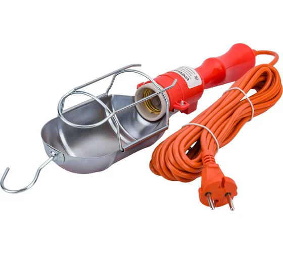 Светильник перен. c выключ. 7м (еврослот) UNIVersal