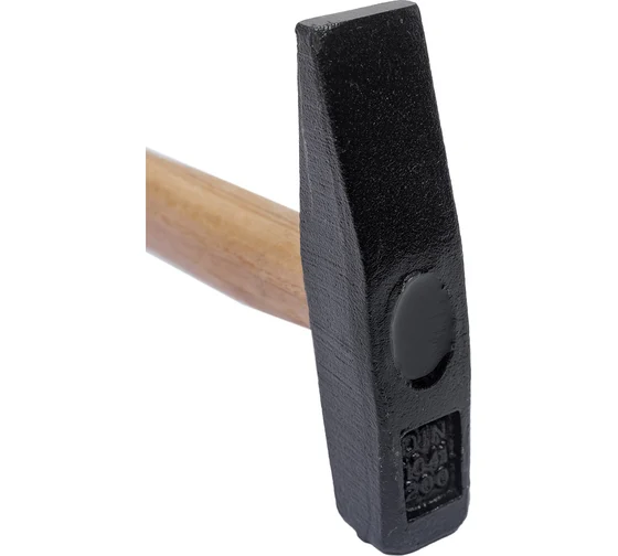 Молоток кованый, деревянная ручка. 600 г  Korvus